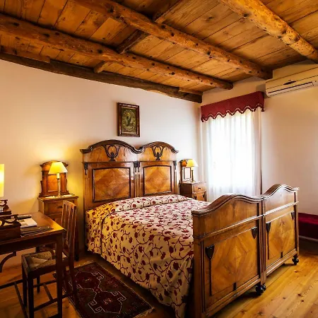 Gastaldo Di Rolle Bed and Breakfast 3*