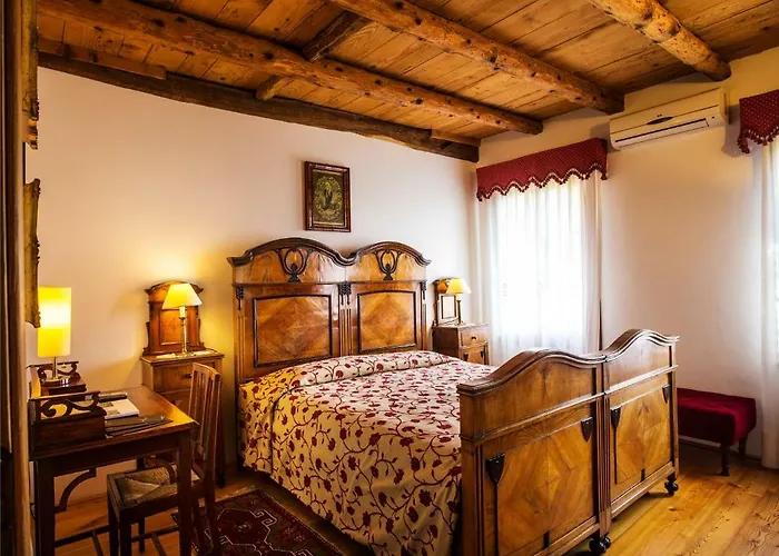 Gastaldo Di Rolle Bed & Breakfast 3*